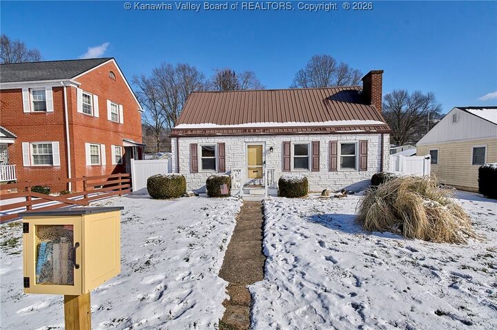 Property Photo:  5212 Noyes Avenue  WV 25304 