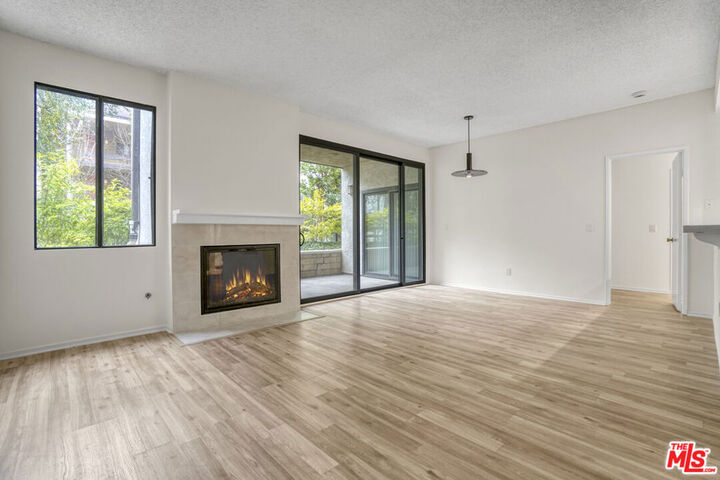 Property Photo:  8707 Falmouth Avenue 101  CA 90293 