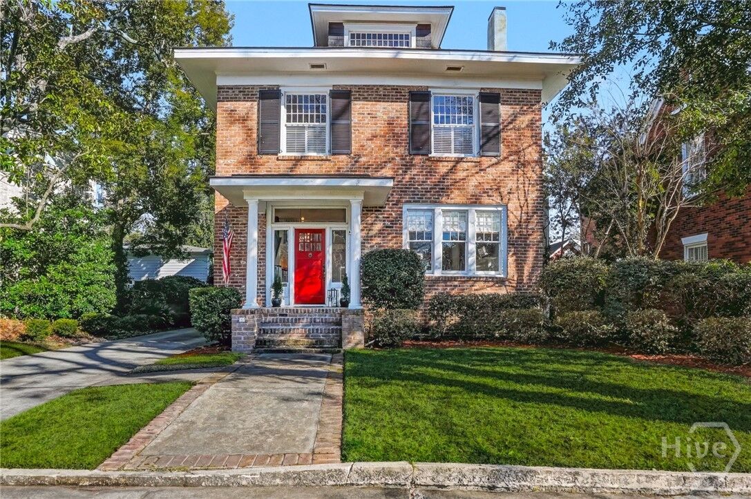 Property Photo:  40 E 50th Street  GA 31405 