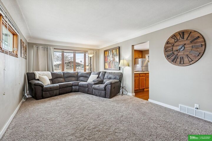 Property Photo:  2328 Parkview Drive  NE 68025 