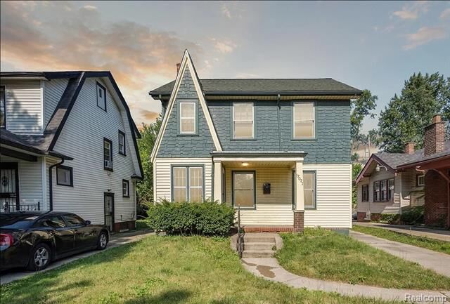 Property Photo:  12027 Manor Street  MI 48204 