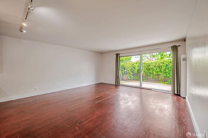 Property Photo:  1530 Ofarrell Street 1  CA 94115 