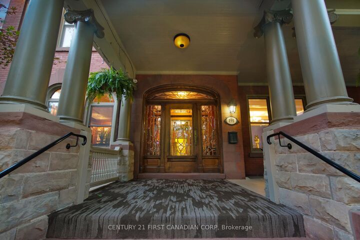 Property Photo:  191 Cheapside Street  ON N6A 1Z9 