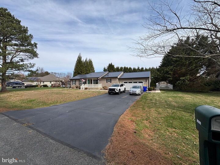 Property Photo: 30009 W Mill Run DE 19968