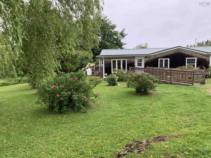 Property Photo: 1407 North Shore Road NS B0K 1E0