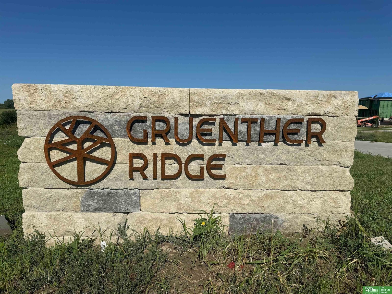 Property Photo:  21720 Glenmore Drive  NE 68028 