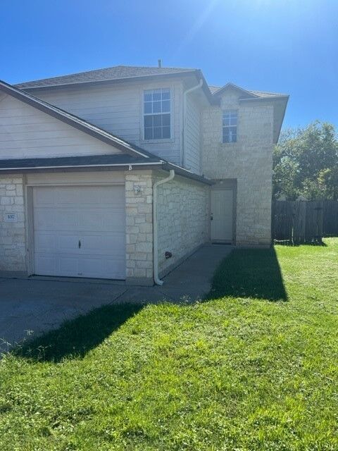 Property Photo:  1017 Christopher Avenue B  TX 78681 