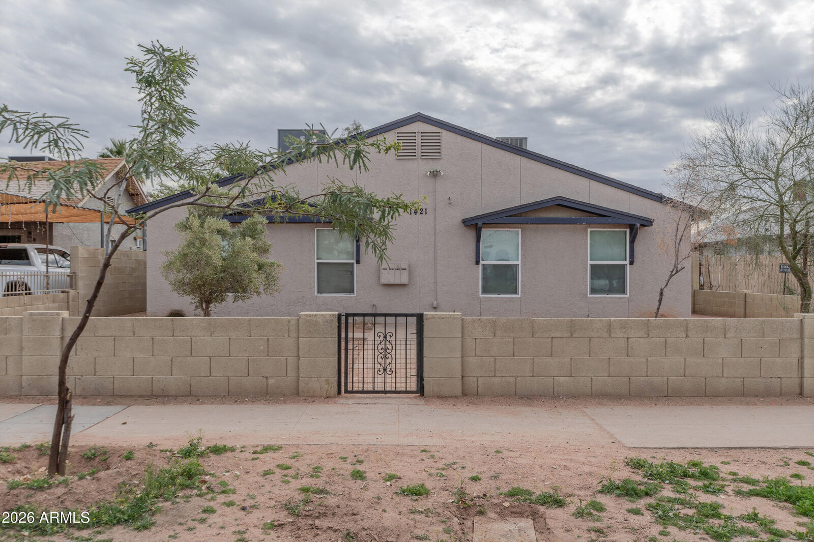 Property Photo: 1421 E Fillmore Street AZ 85006