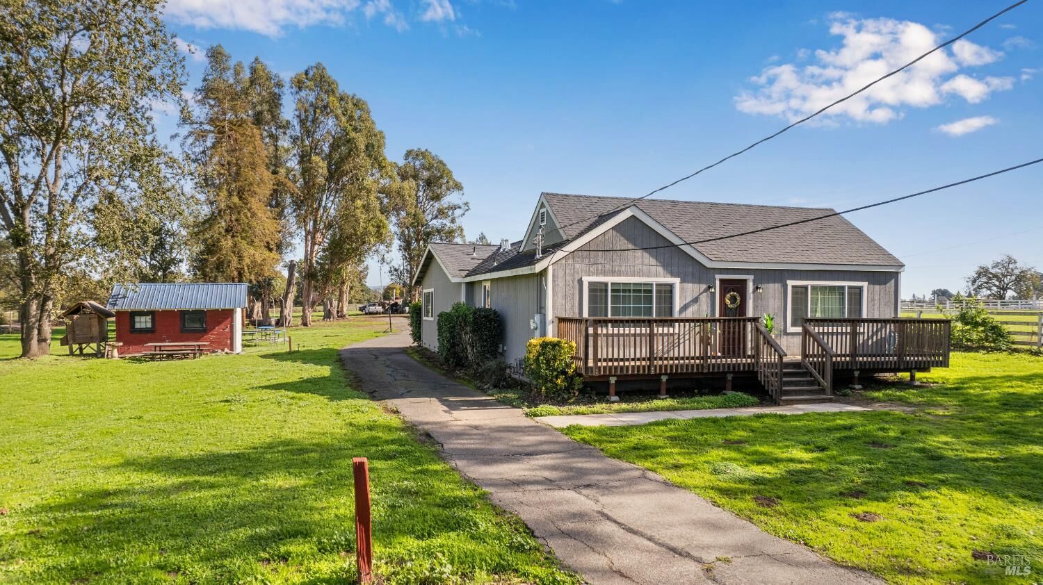 Property Photo:  380 Irwin Lane  CA 95401 