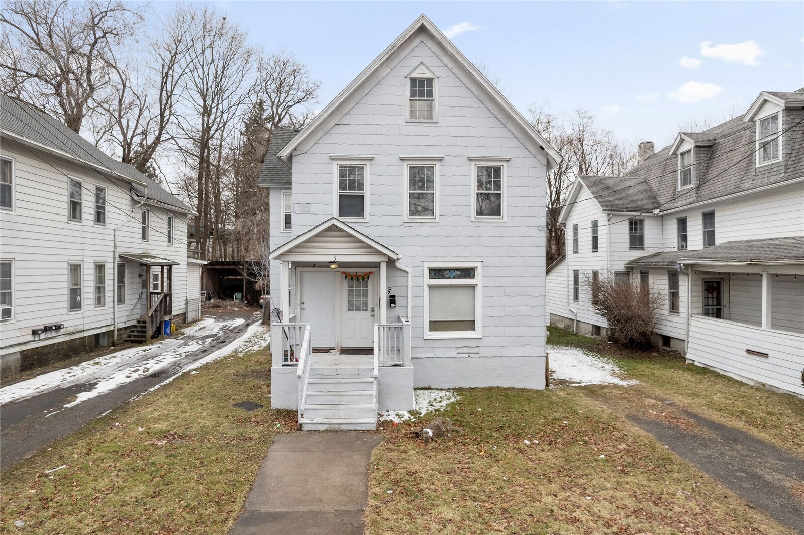 Property Photo:  5 Arthur Street 1  NY 13905 