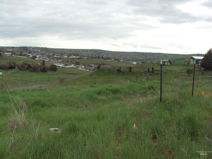 Property Photo:  2070 Sargent Drive  Lot 18  WA 99403-000 