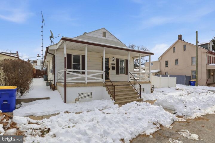 Property Photo:  639 N State Street  PA 17403 