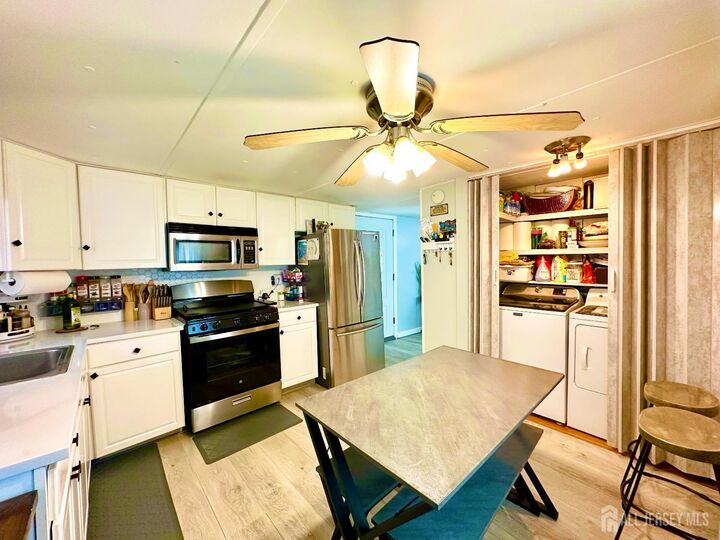 Property Photo:  26 Dalbert Street  NJ 07008 