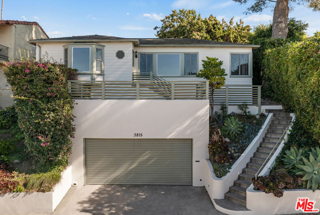 Property Photo:  3815 Franklin Ave  CA 90027 