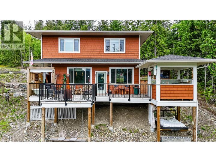 Property Photo: 4119 Galligan Road BC V0E 1T0