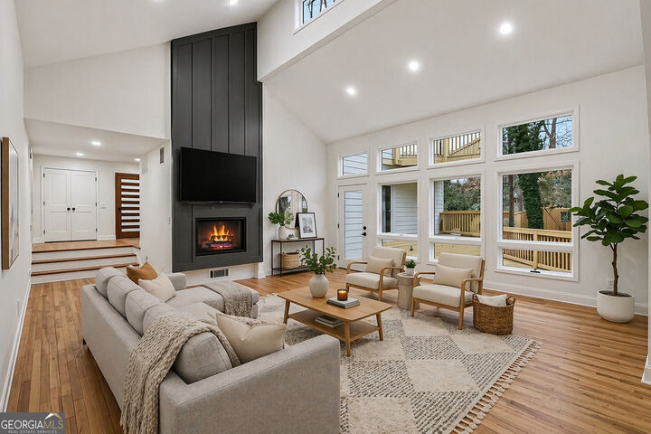 Property Photo:  2360 Bradcliff Drive NE  GA 30345 