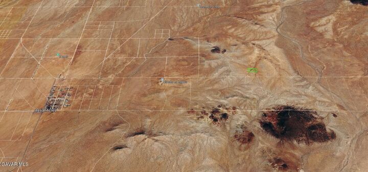 Property Photo:  22000 E Sequoia Boulevard  CA 93523 