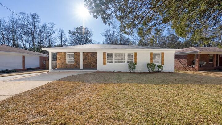 Property Photo:  5829 Ventura Drive  GA 31909 