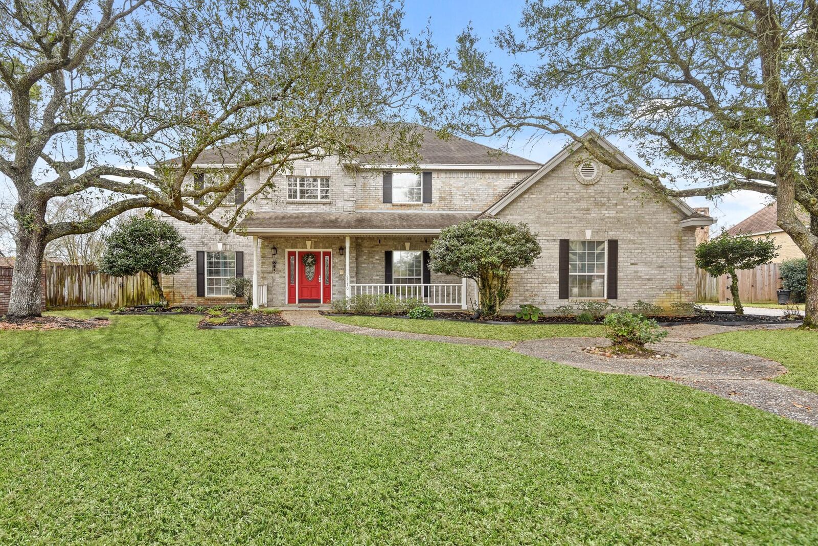 Property Photo:  2210 Sunrise Oaks Drive  TX 77630 