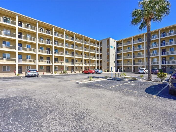 Property Photo:  3563 Lake Bayshore Drive J206  FL 34205 