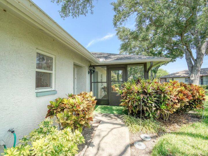 Property Photo:  365 Durham Court  FL 34698 