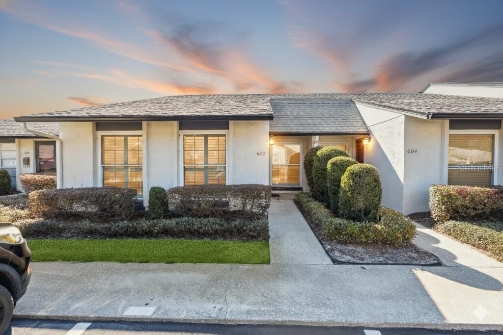 Property Photo:  602 Villa Circle 543  FL 32751 