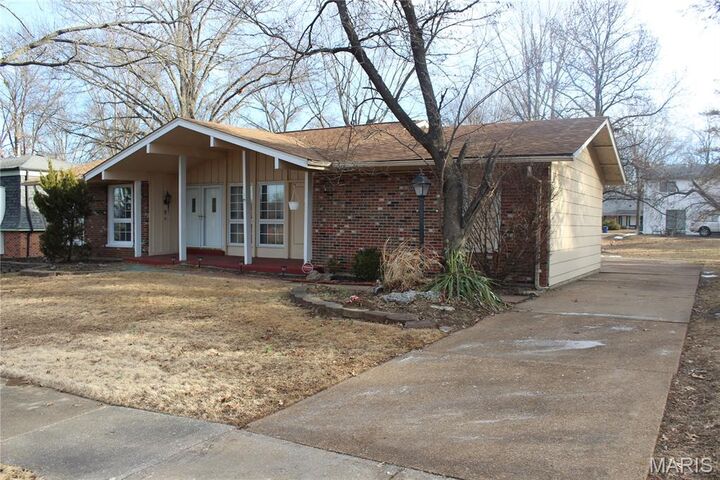 Property Photo:  12796 Merribrook Drive  MO 63033 