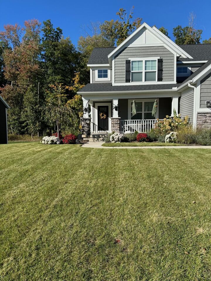 Property Photo:  481 Sessions Woods Drive N  MI 49534 