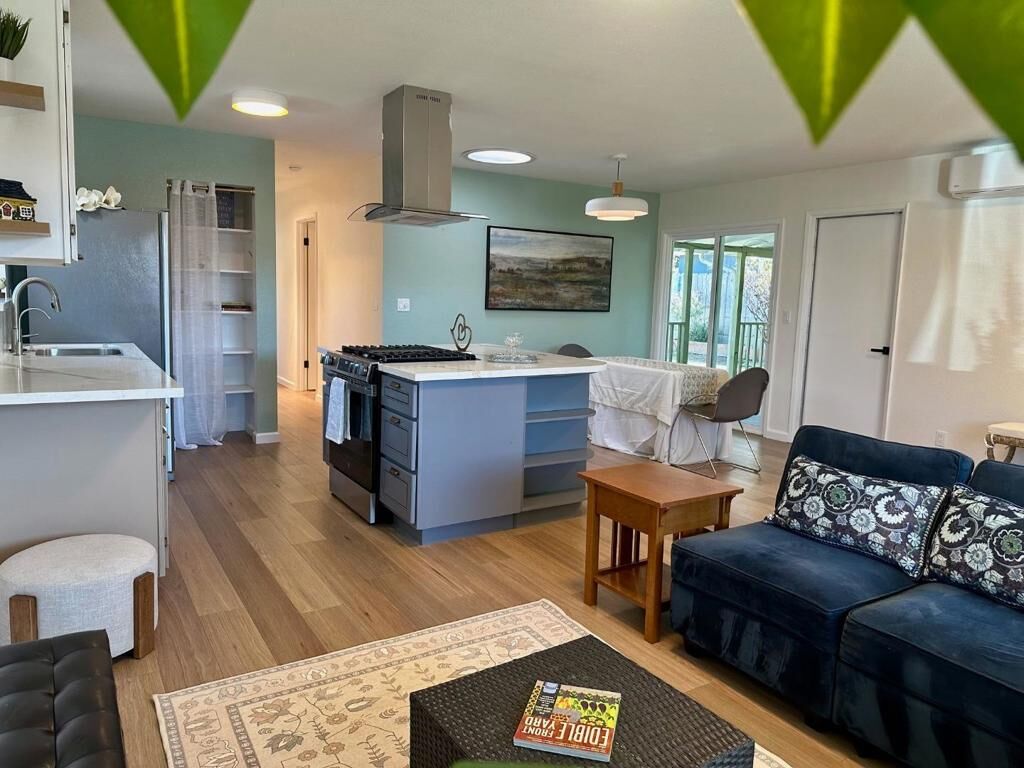 Property Photo:  755 Pino Way  CA 93905 