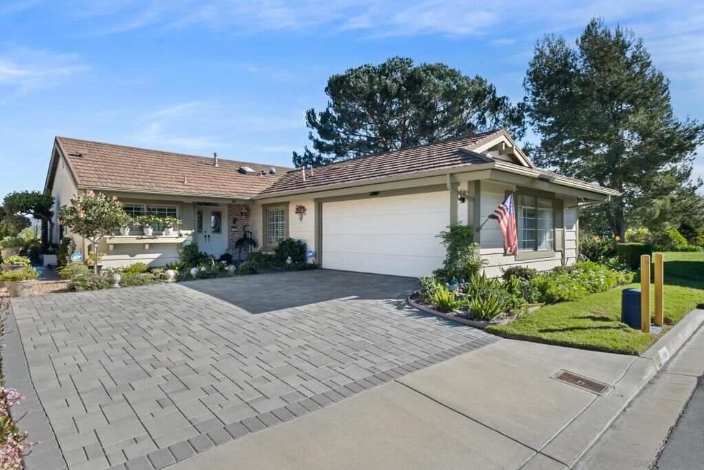 Property Photo: 1169 Calle Del Baston CA 92078