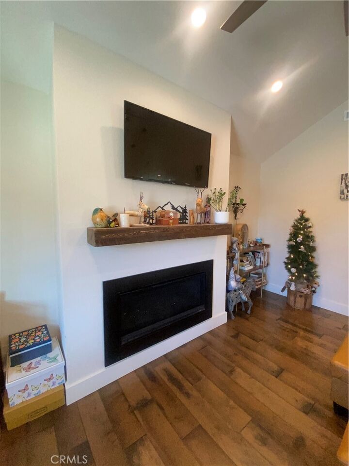 Property Photo:  1056 Willow  CA 92314 