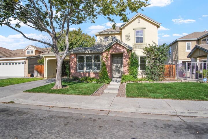 Property Photo: 2921 Compton Place CA 95377