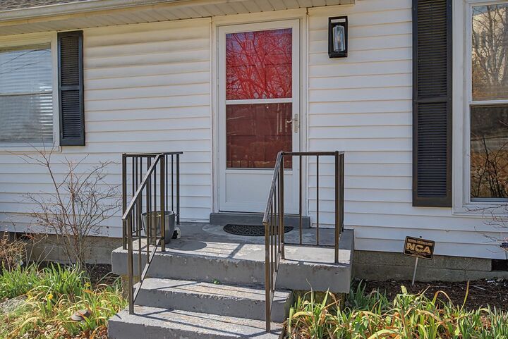 Property Photo:  3827 Sentinel Dr  TN 37209 