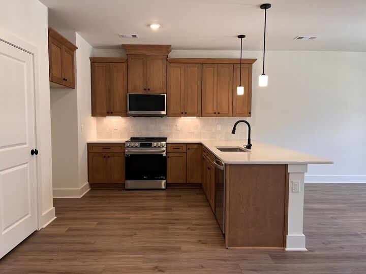 Property Photo:  138 Valentine Aly  TN 37218 