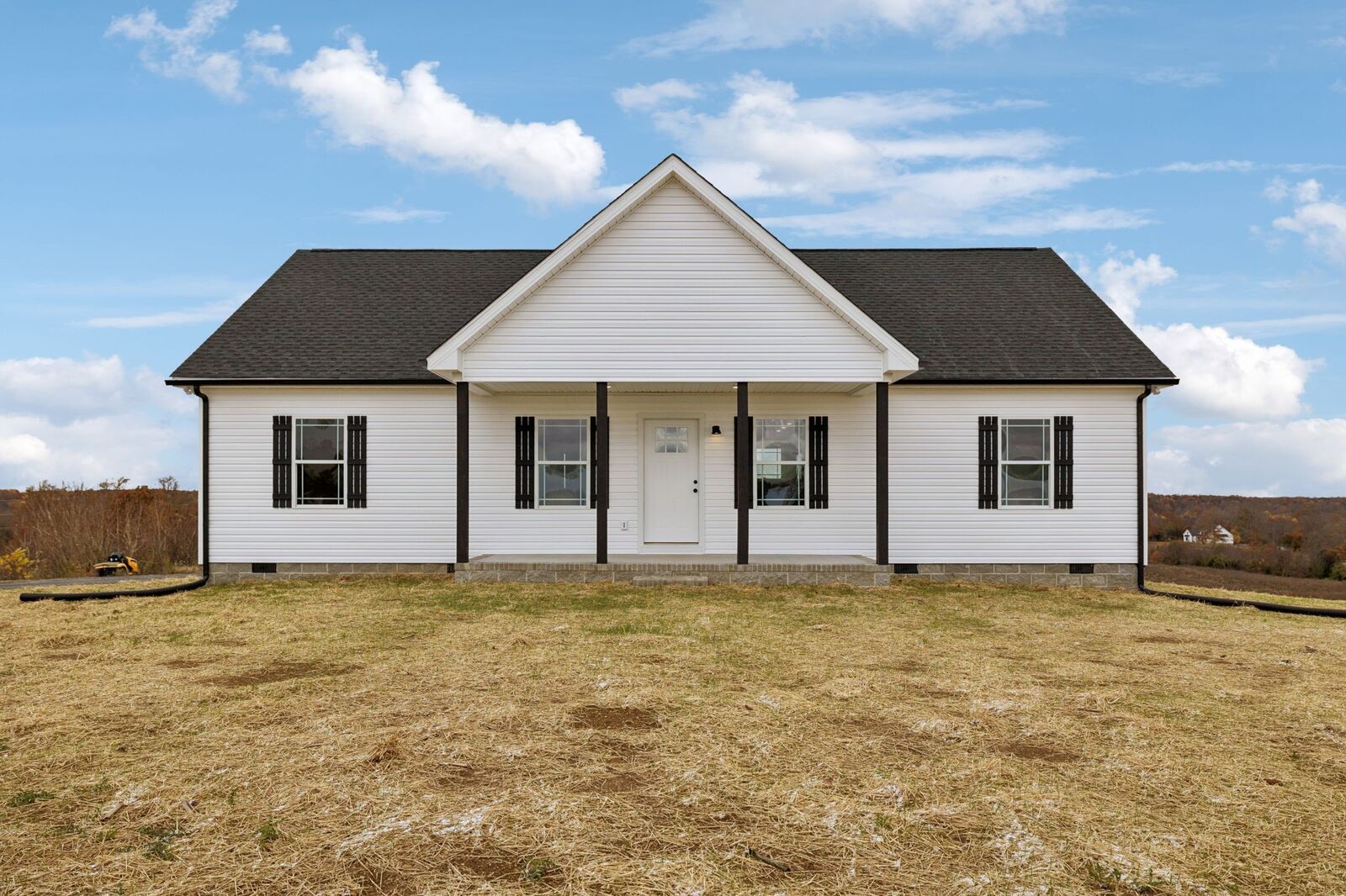 Property Photo: 2623 Oak Knob Rd TN 37083