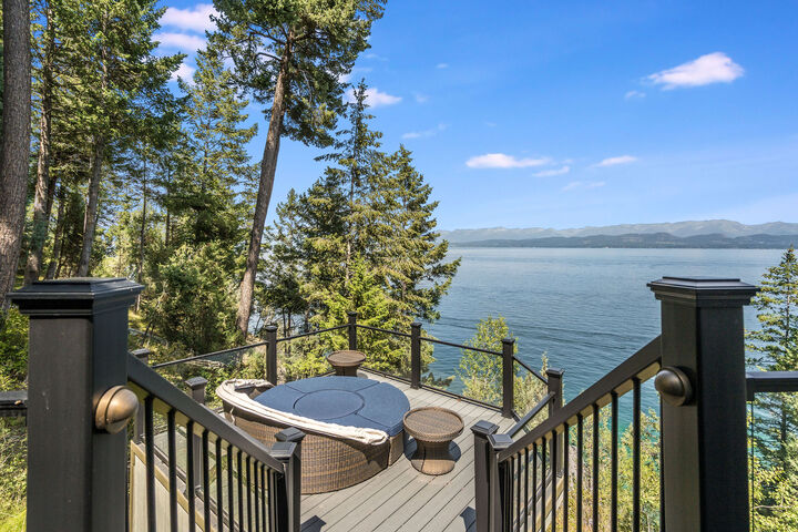 Property Photo:  953 Angel Point Road  MT 59922 