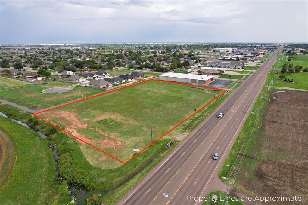 Property Photo:  3306 N Main Street  OK 73521 