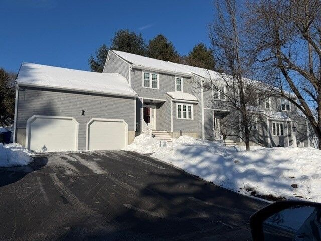 Property Photo:  147 Laurelwood Dr 147  MA 01747 