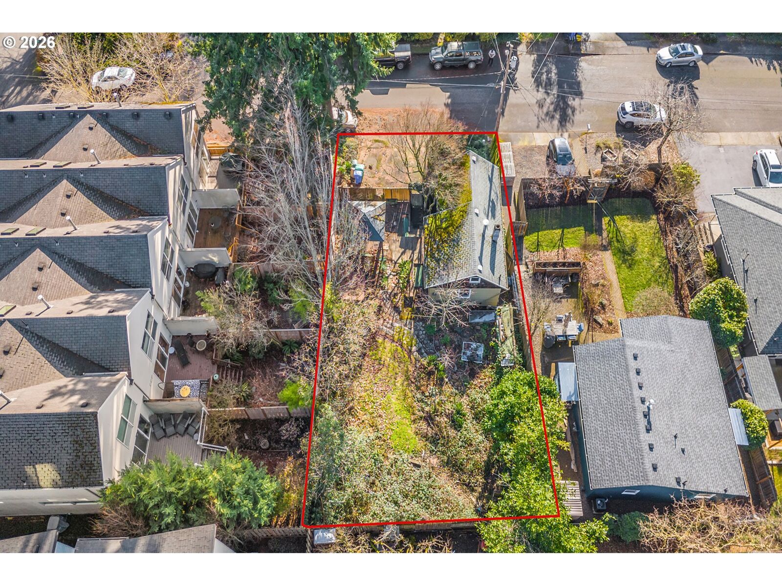 Property Photo: 1822 SW Carolina St OR 97239