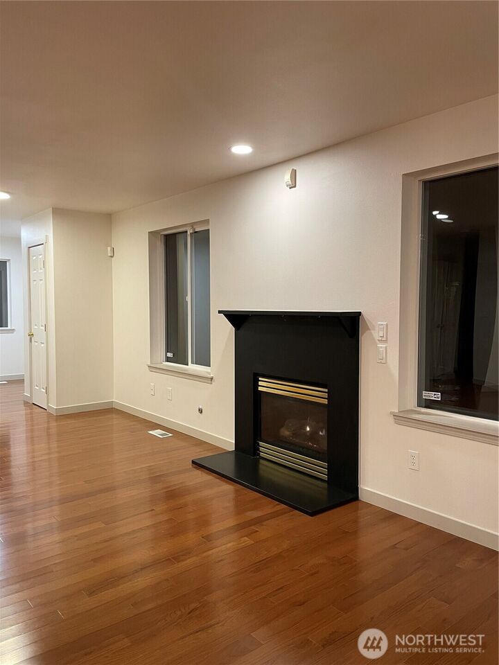 Property Photo:  15409  51st Place W  WA 98026 