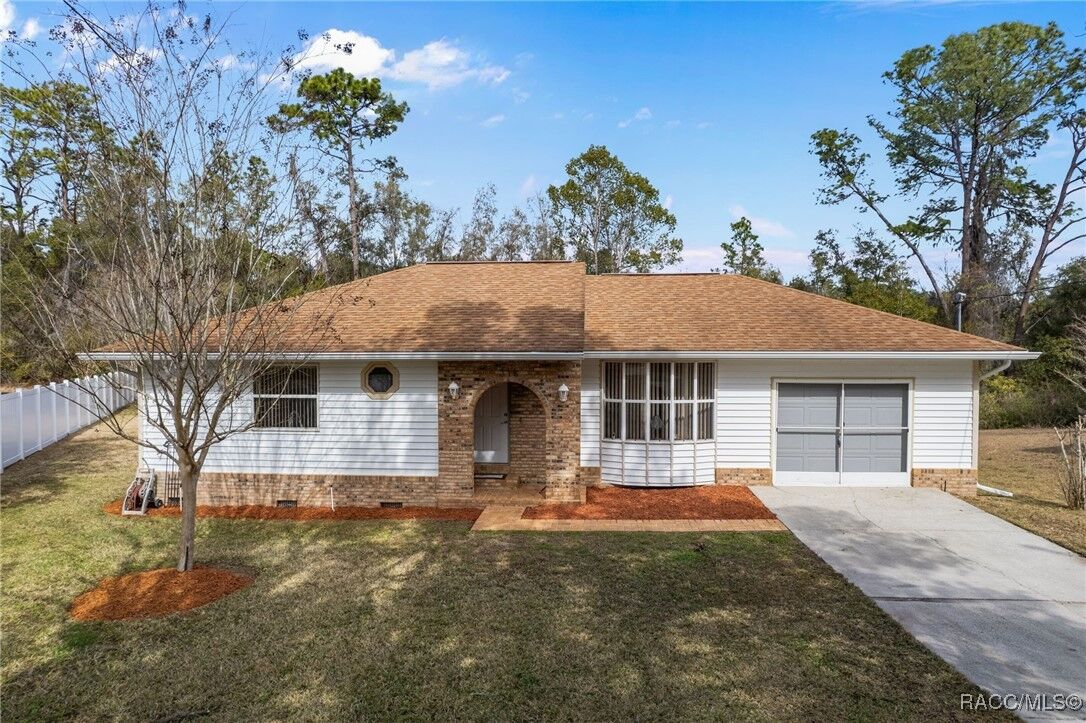 Property Photo:  316 Peony Street  FL 34452 