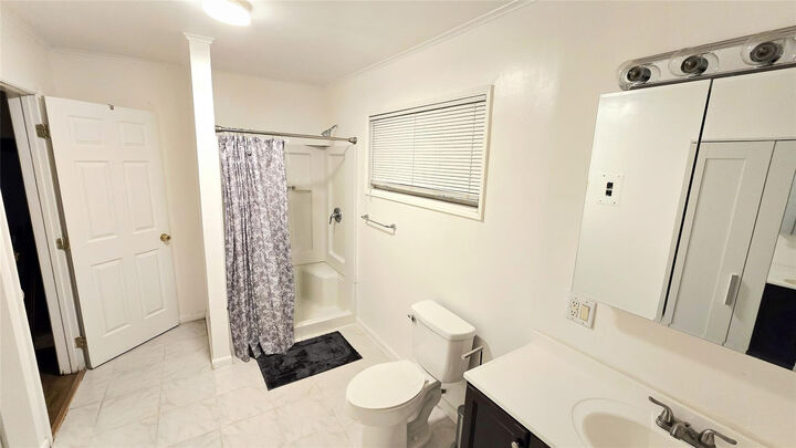 Property Photo:  536 NW 45th Street  FL 33309 