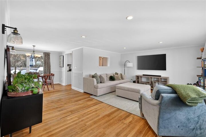 Property Photo:  92 Locust Street  RI 02871 