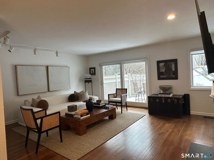 Property Photo: 12 Boulevard Drive 15-104 CT 06810