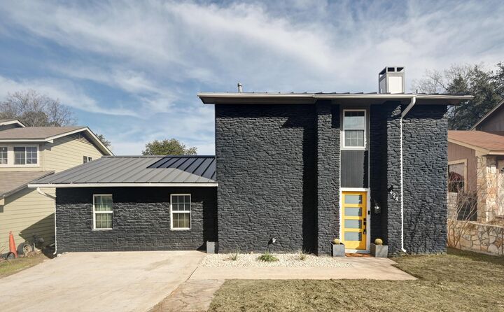 Property Photo:  424 Baldridge Drive  TX 78748 