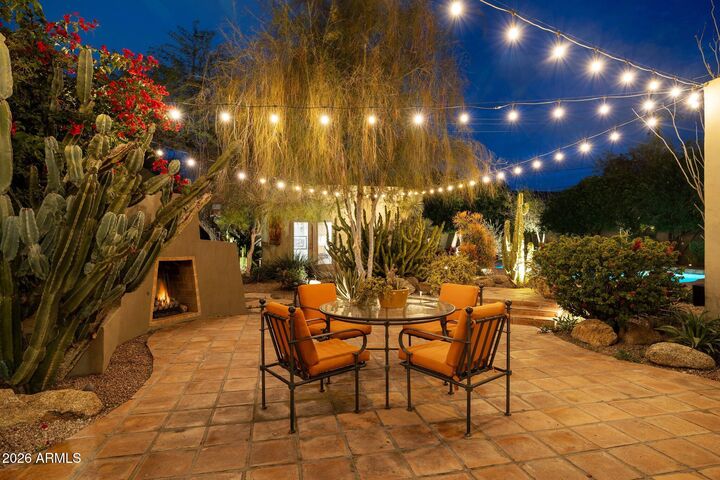 Property Photo:  146 E Mariposa Street  AZ 85012 