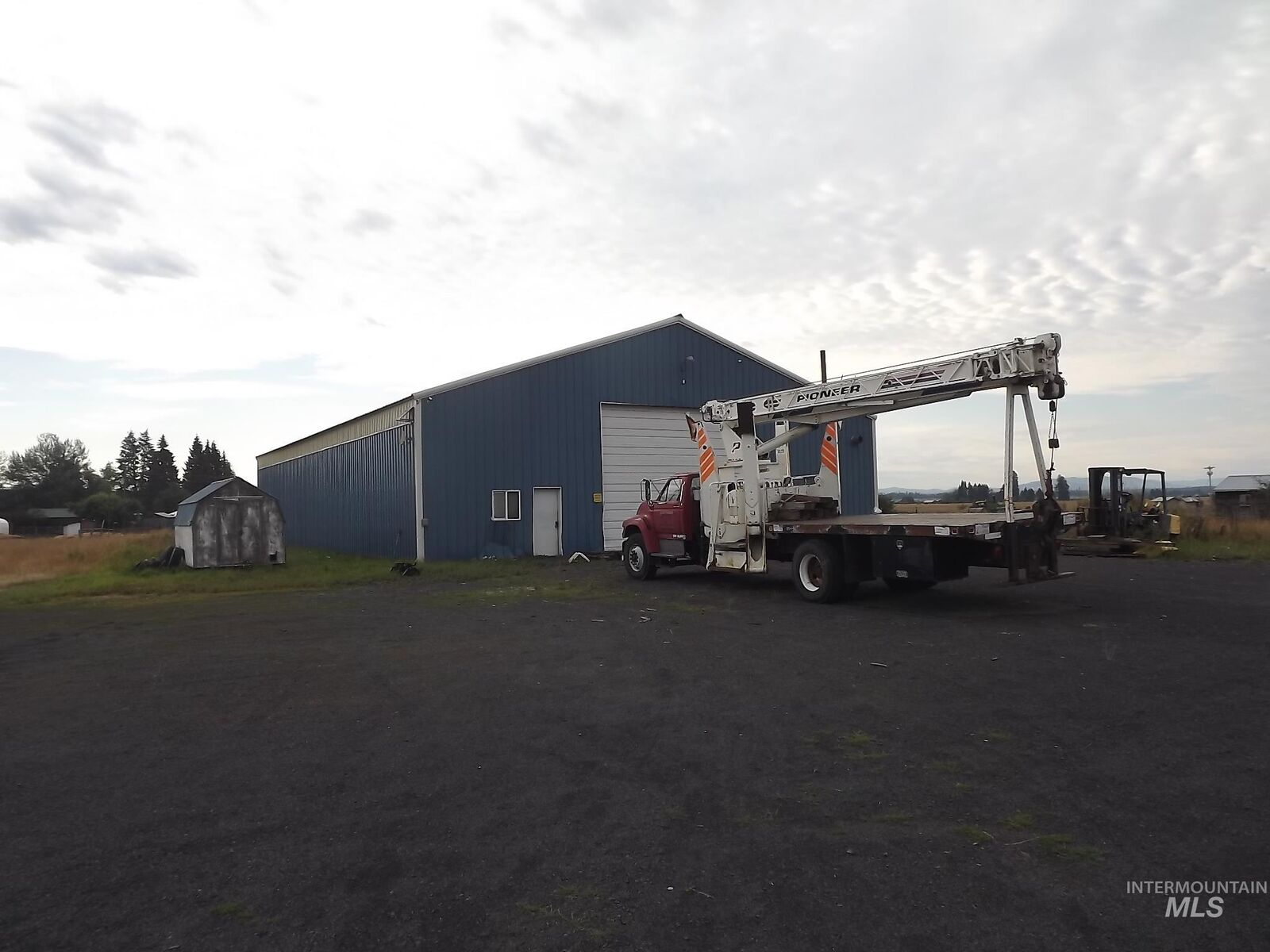 Property Photo:  414 Wood Street  ID 83553 