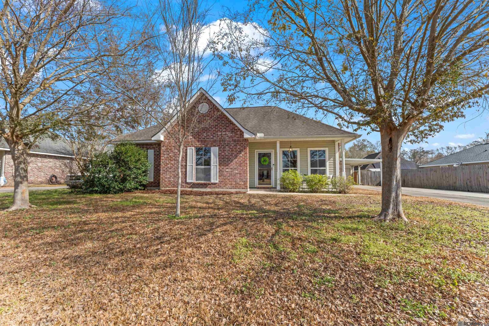 Property Photo: 11328 Shelly St LA 70774