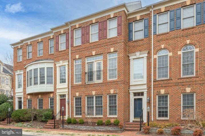 Property Photo:  43788 Bent Creek Terrace  VA 20176 