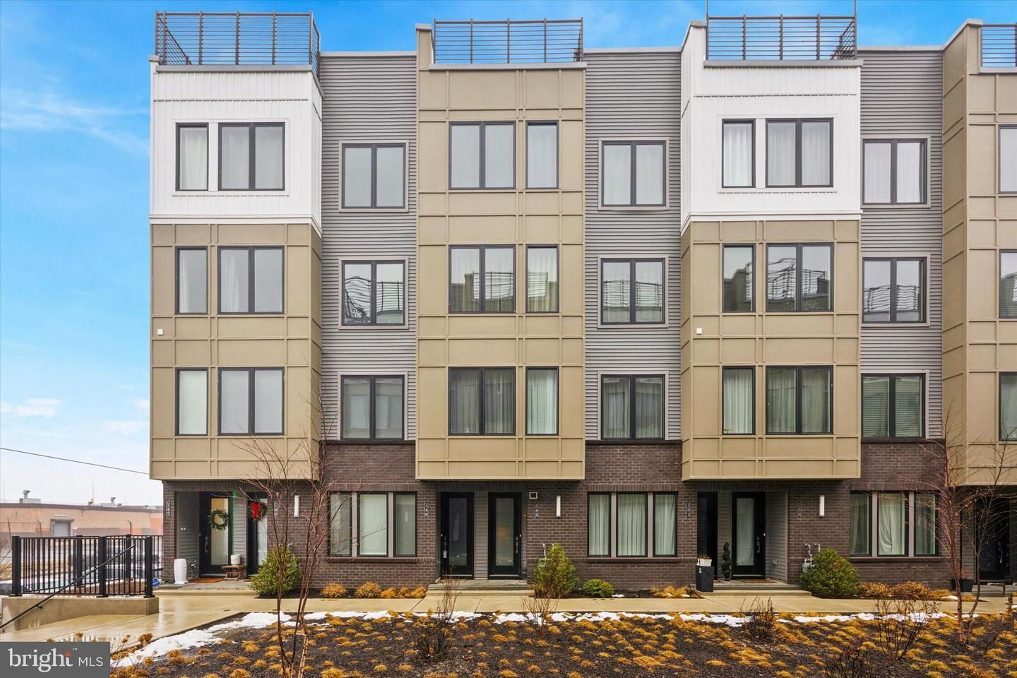 Property Photo:  3001 Sedgeview Walk 148  PA 19125 